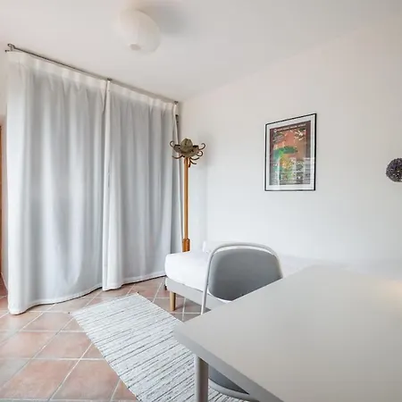 Val De Menton, 3 Pièces Atypique, Jardin Et Terrasse à 7 Minutes à Pied Du Centre Appartement *