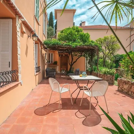 Val De Menton, 3 Pièces Atypique, Jardin Et Terrasse à 7 Minutes à Pied Du Centre Appartement