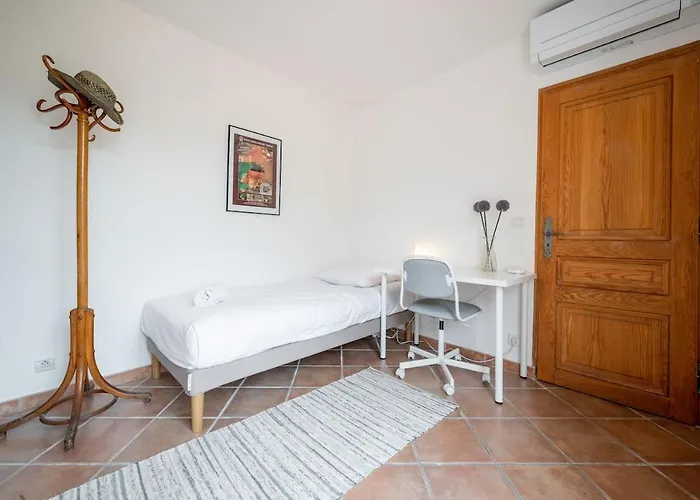 Val De Menton, 3 Pièces Atypique, Jardin Et Terrasse à 7 Minutes à Pied Du Centre * Menton